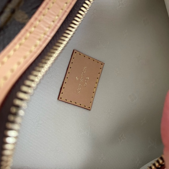 Louis Vuitton High Rise Monogram - Picture 4 of 4